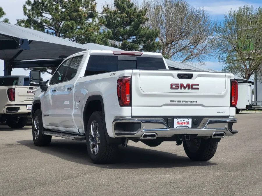 2026 GMC Sierra 1500 SLT | Photo 4 of 26