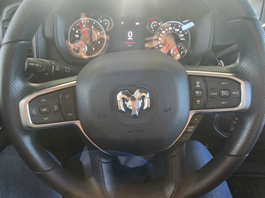 2026 RAM 5500 Tradesman | Photo 19 of 22