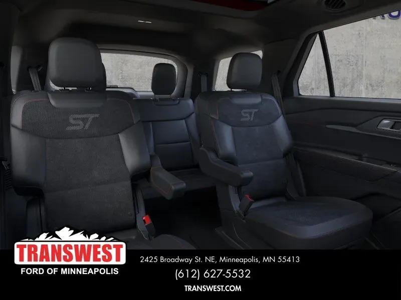 2026 Ford Explorer ST | Photo 10 of 23