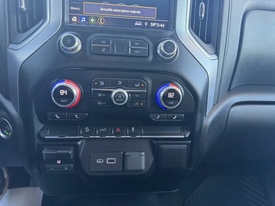 2022 GMC Sierra 2500HD SLE | Photo 14 of 18