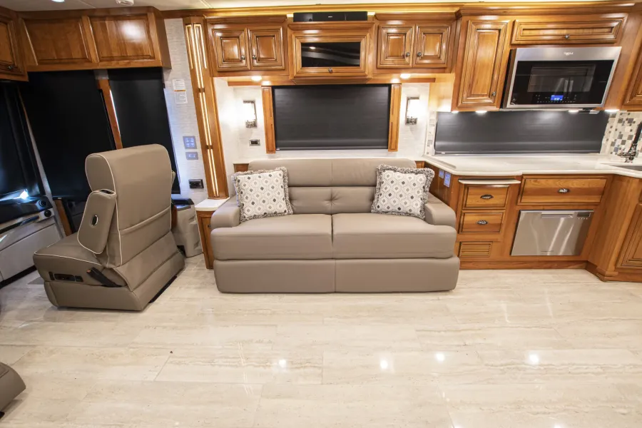 2020 Newmar Dutch Star 4369 | Photo 17 of 55