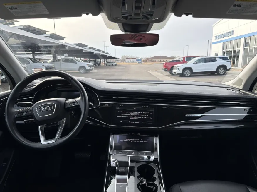 2023 Audi Q7 Premium Plus | Photo 13 of 23
