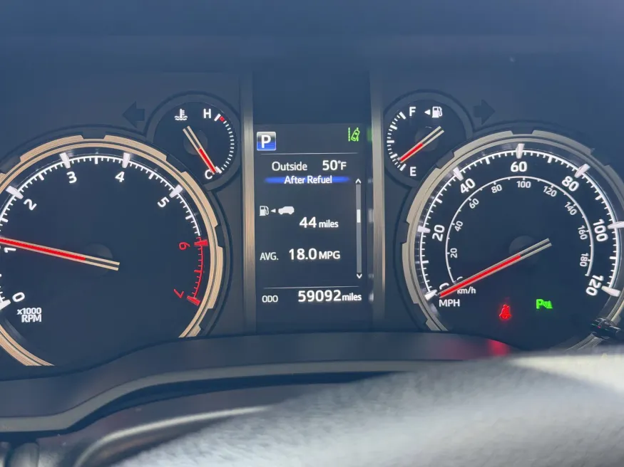 2023 Toyota 4Runner Limited | Photo 22 of 24