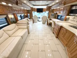 2013 Tiffin Zephyr | Thumbnail Photo 5 of 32