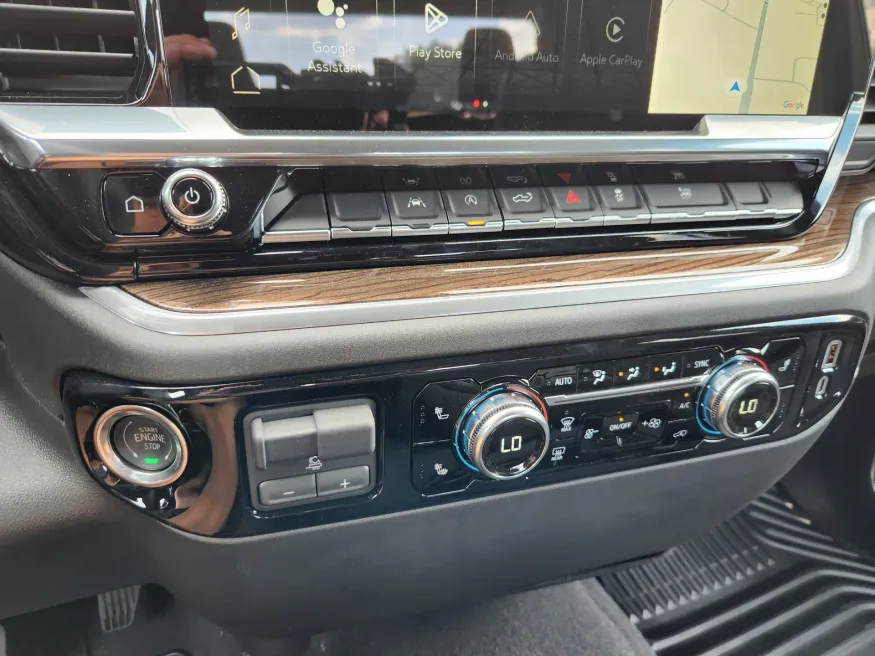 2025 GMC Sierra 1500 Elevation | Photo 26 of 28