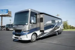 2026 Newmar Canyon Star 3947 | Thumbnail Photo 9 of 27