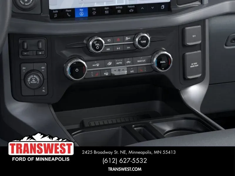 2025 Ford F-150 XLT | Photo 14 of 22