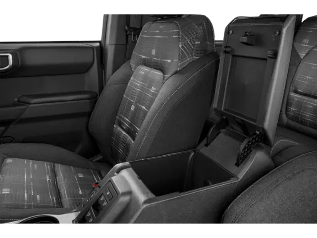 2026 Ford Bronco | Photo 10 of 13