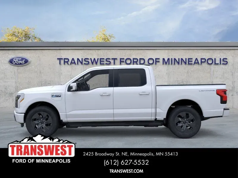 2025 Ford F-150 Lightning Lariat | Photo 2 of 22