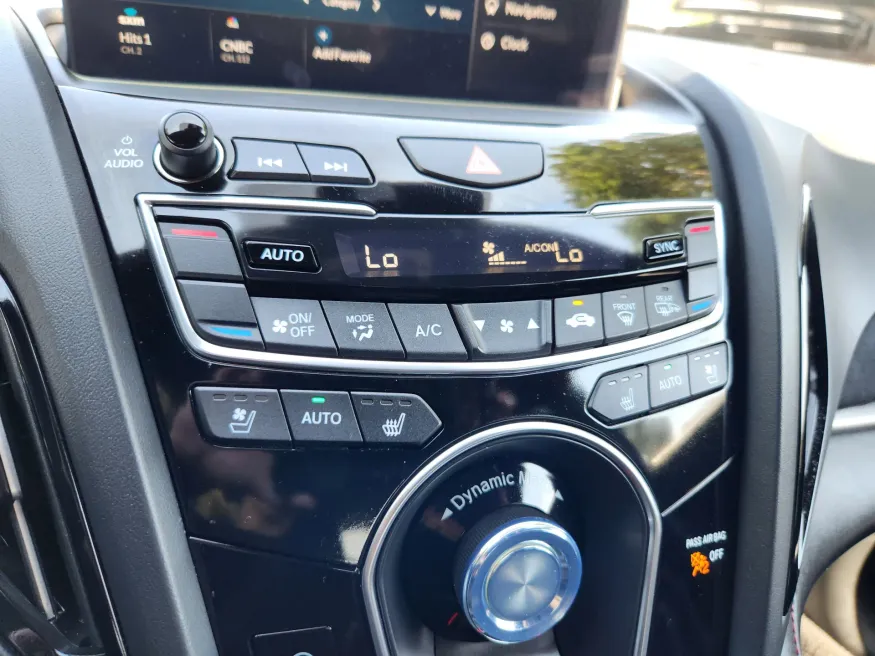 2024 Acura RDX w/A-Spec Package | Photo 28 of 33