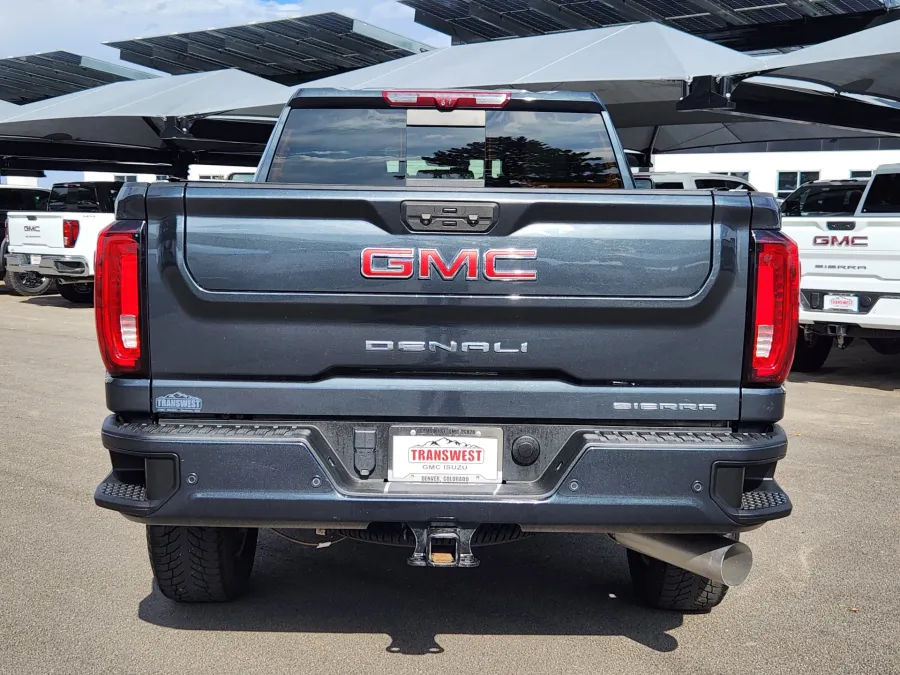 2023 GMC Sierra 2500HD Denali | Photo 12 of 30