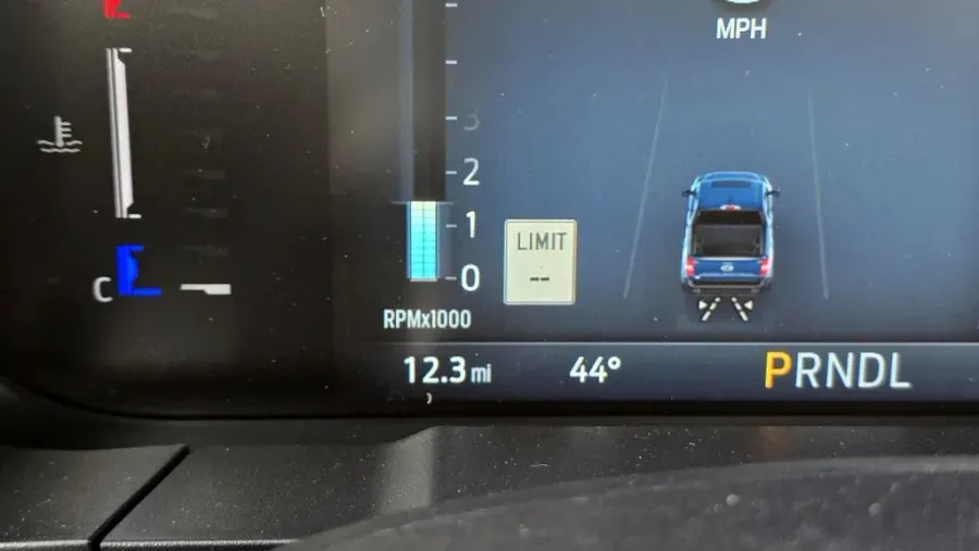 2026 Ford Maverick | Photo 19 of 32
