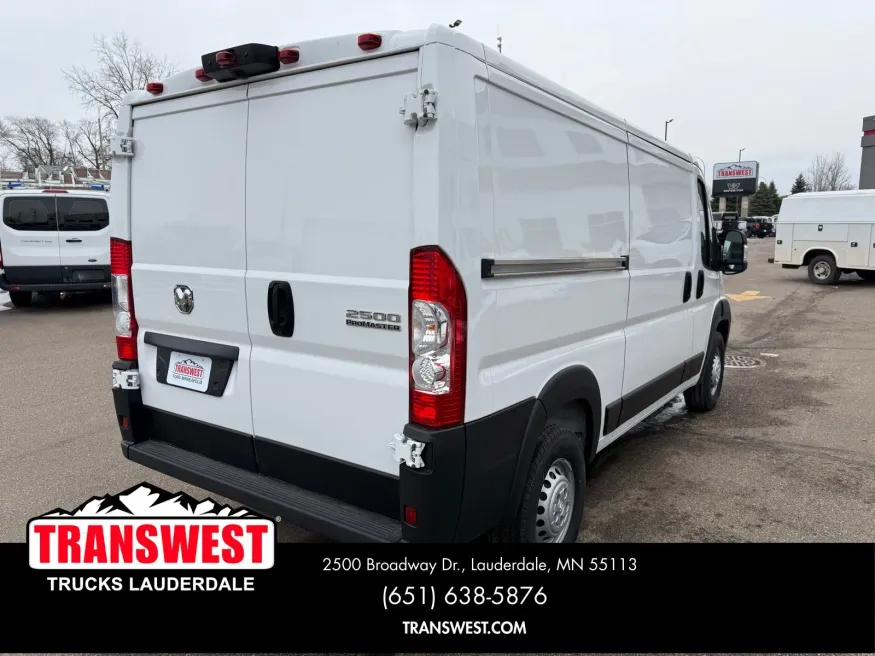 2024 RAM ProMaster 2500 Base | Photo 14 of 21
