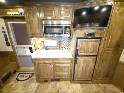 2023 Cimarron Norstar 3HLQ | Thumbnail Photo 9 of 24