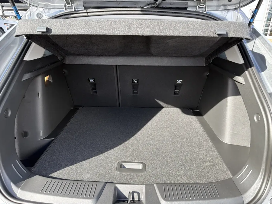 2026 Chevrolet Trax LT | Photo 8 of 19