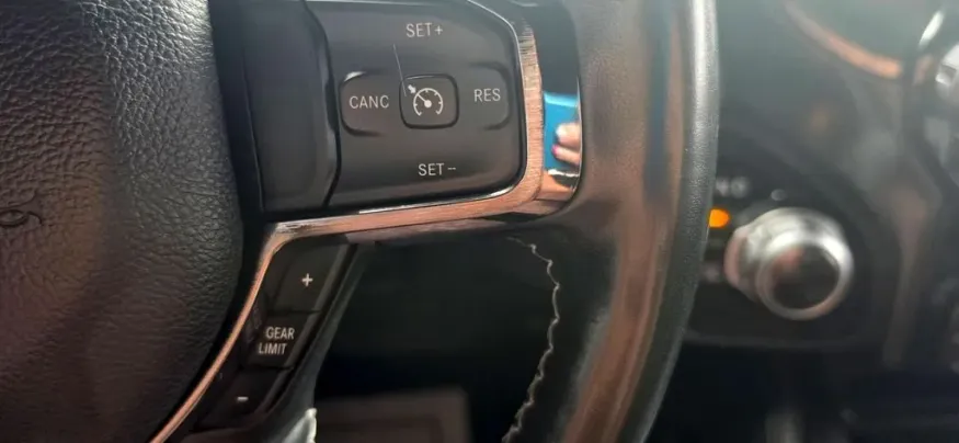 2022 RAM 1500 | Photo 19 of 35