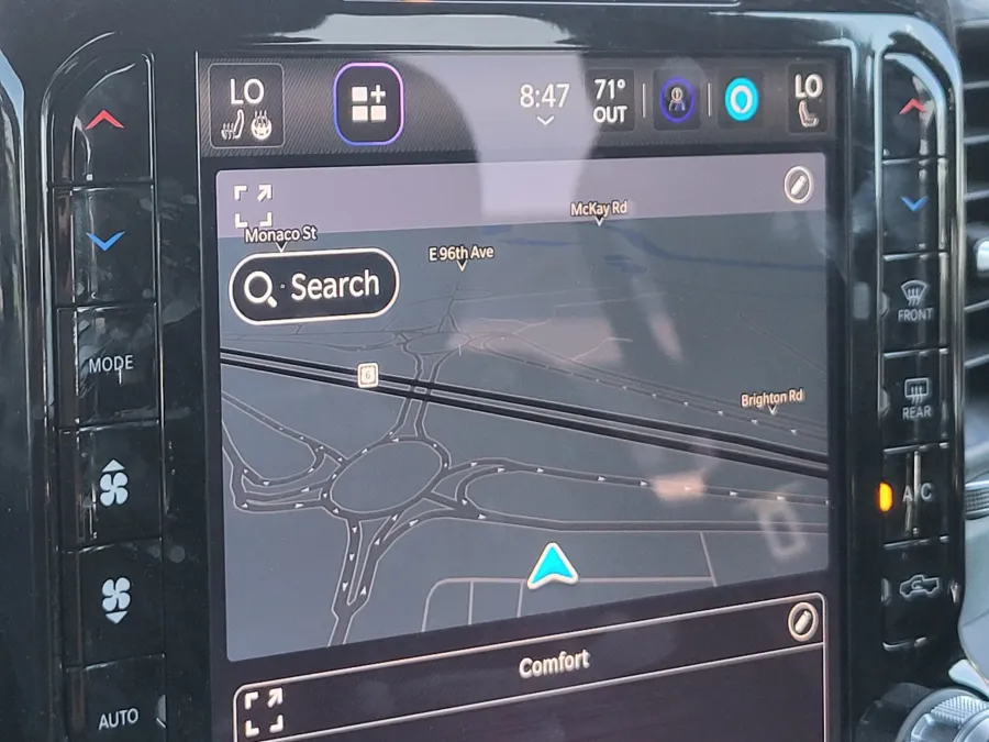 2025 RAM 1500 Laramie | Photo 14 of 24