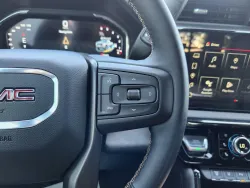 2025 GMC Sierra 2500HD AT4 | Thumbnail Photo 26 of 33