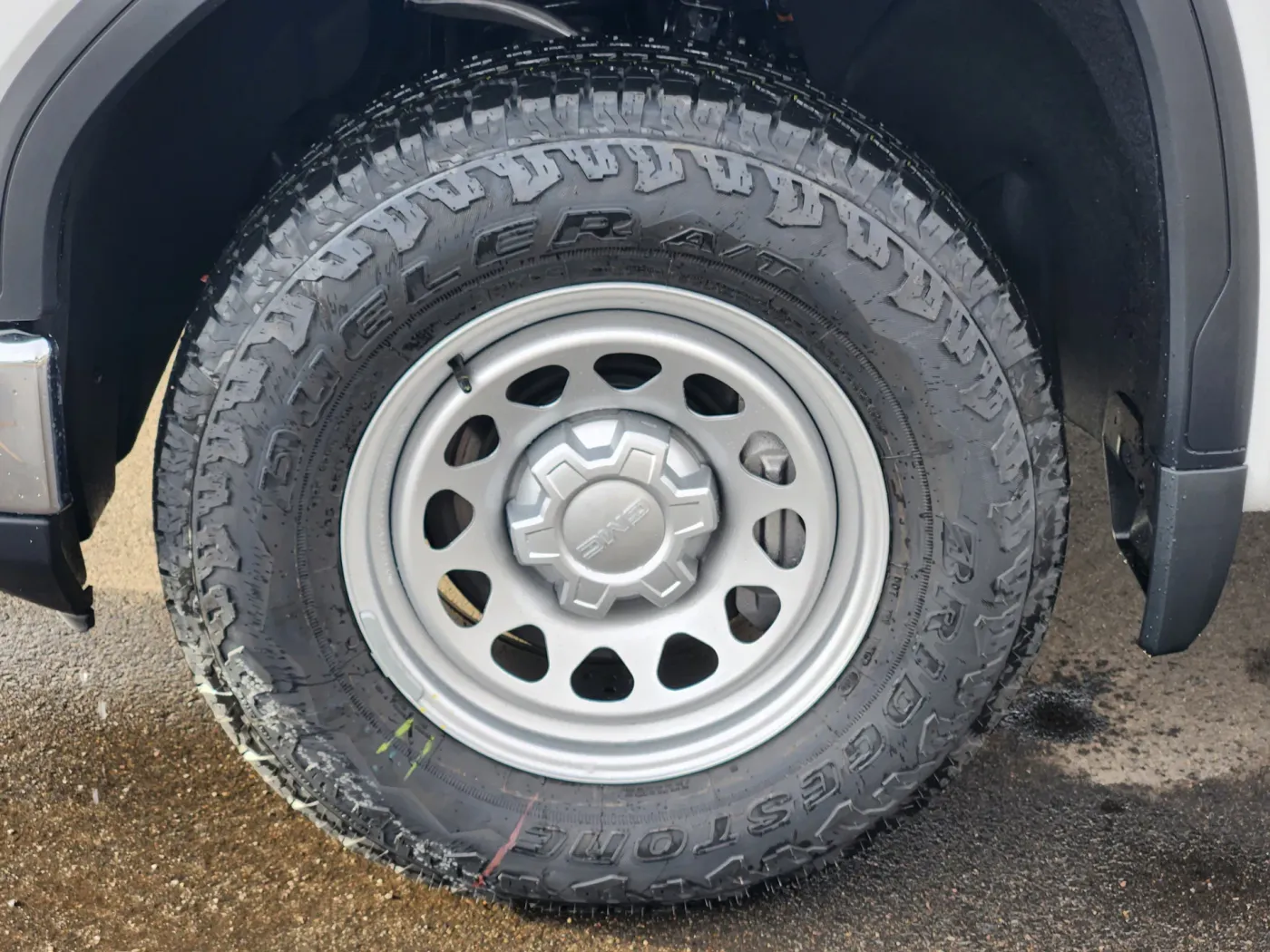 2026 GMC Sierra 1500 Pro | Photo 5 of 20