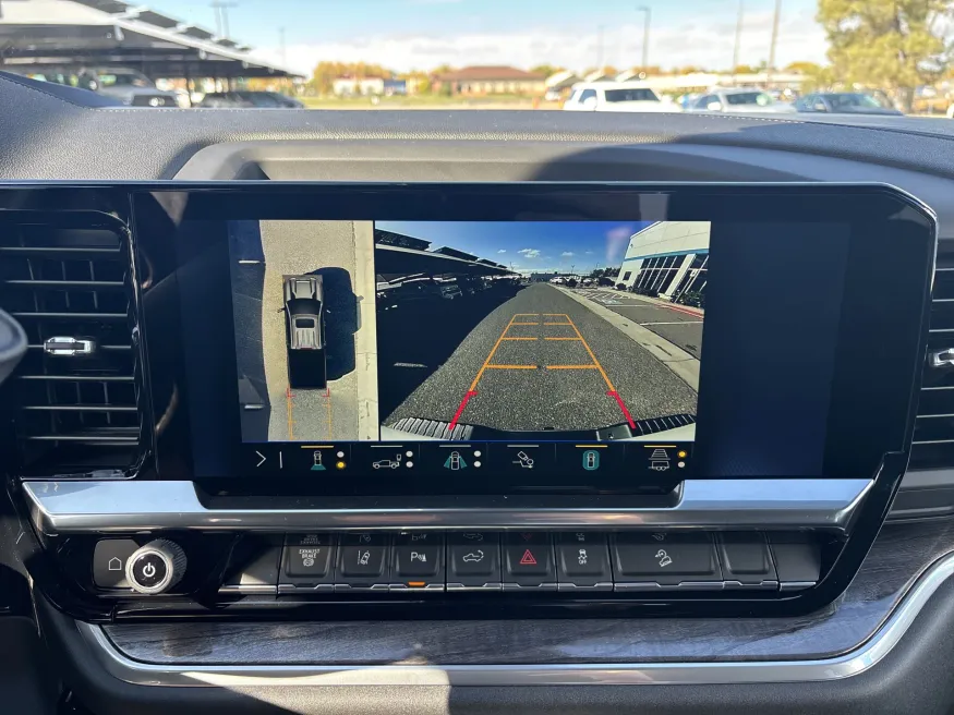 2026 Chevrolet Silverado 2500HD LTZ | Photo 15 of 20