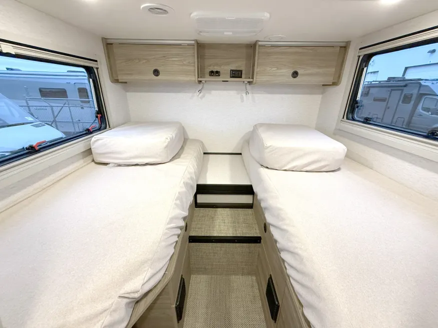 2026 Winnebago EKKO 22A | Photo 8 of 12