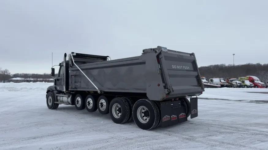 2023 Western Star 47X | Photo 5 of 22