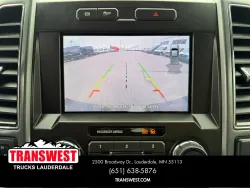 2022 Ford Super Duty F-350 XLT | Thumbnail Photo 9 of 21