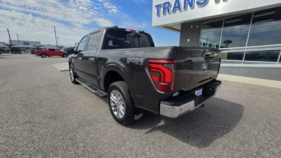 2024 Ford F-150 | Photo 6 of 32