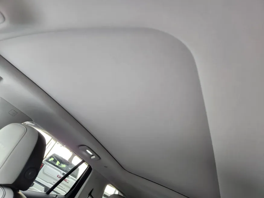 2026 GMC Terrain Denali | Photo 18 of 24