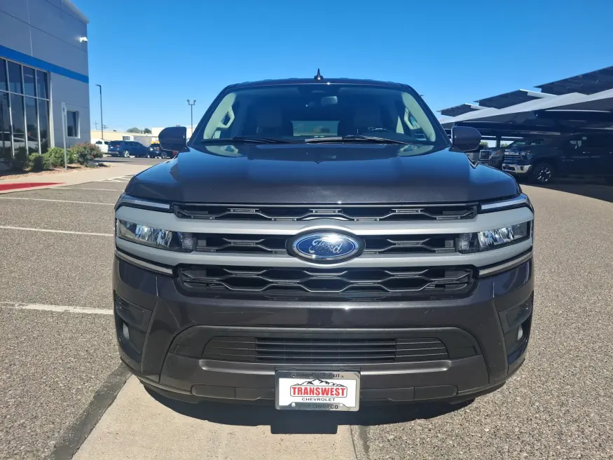 2024 Ford Expedition Max XLT | Photo 7 of 23