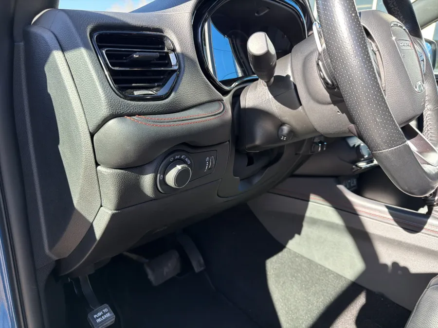 2024 Dodge Durango GT Plus | Photo 16 of 25