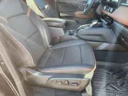 2025 GMC Canyon 4WD AT4 | Thumbnail Photo 15 of 28