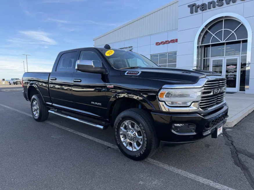 2020 RAM 2500 Laramie | Photo 1 of 21