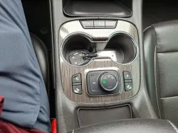 2023 GMC Acadia SLT | Thumbnail Photo 20 of 22