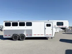 2025 Logan Coach Bullseye 4HGN | Thumbnail Photo 2 of 15