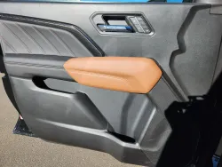 2025 GMC Canyon 4WD AT4 | Thumbnail Photo 5 of 28