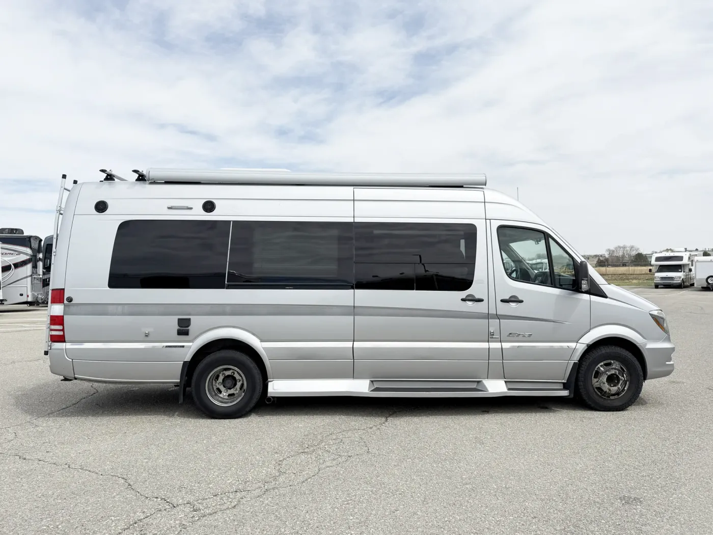 2015 Winnebago Era 70C | Photo 2 of 17