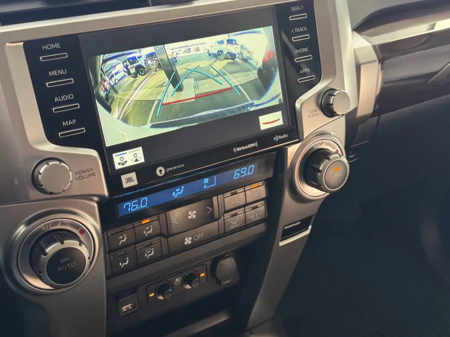 2023 Toyota 4Runner Limited | Photo 20 of 24