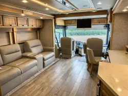 2023 Tiffin Allegro Red 33AA | Thumbnail Photo 15 of 25