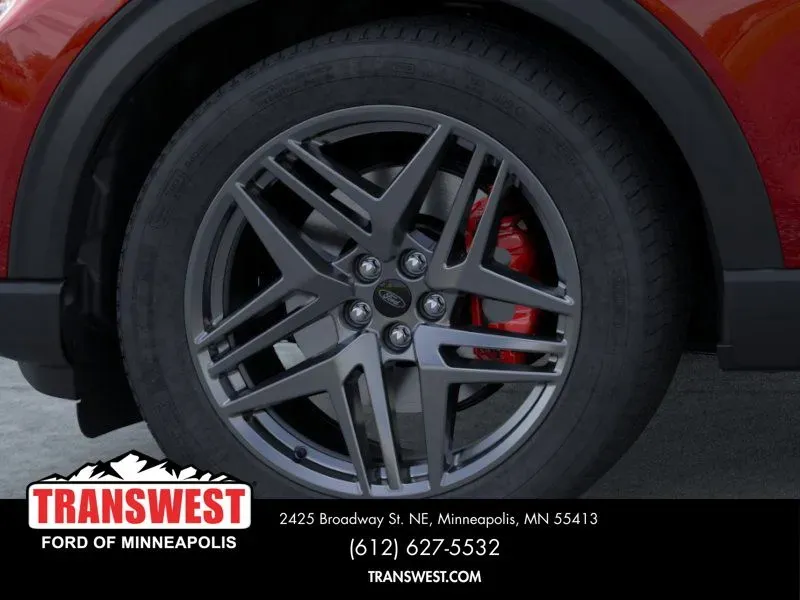 2026 Ford Explorer ST | Photo 18 of 23