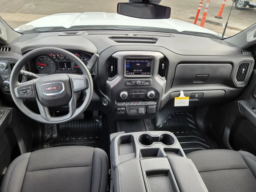 2026 GMC Sierra 2500HD Pro | Photo 19 of 23