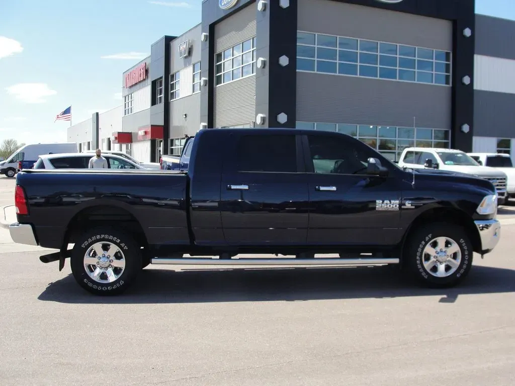 2014 RAM 2500 Big Horn | Photo 5 of 13
