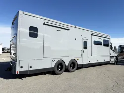 2026 Renegade XL 45 DBM | Thumbnail Photo 20 of 31