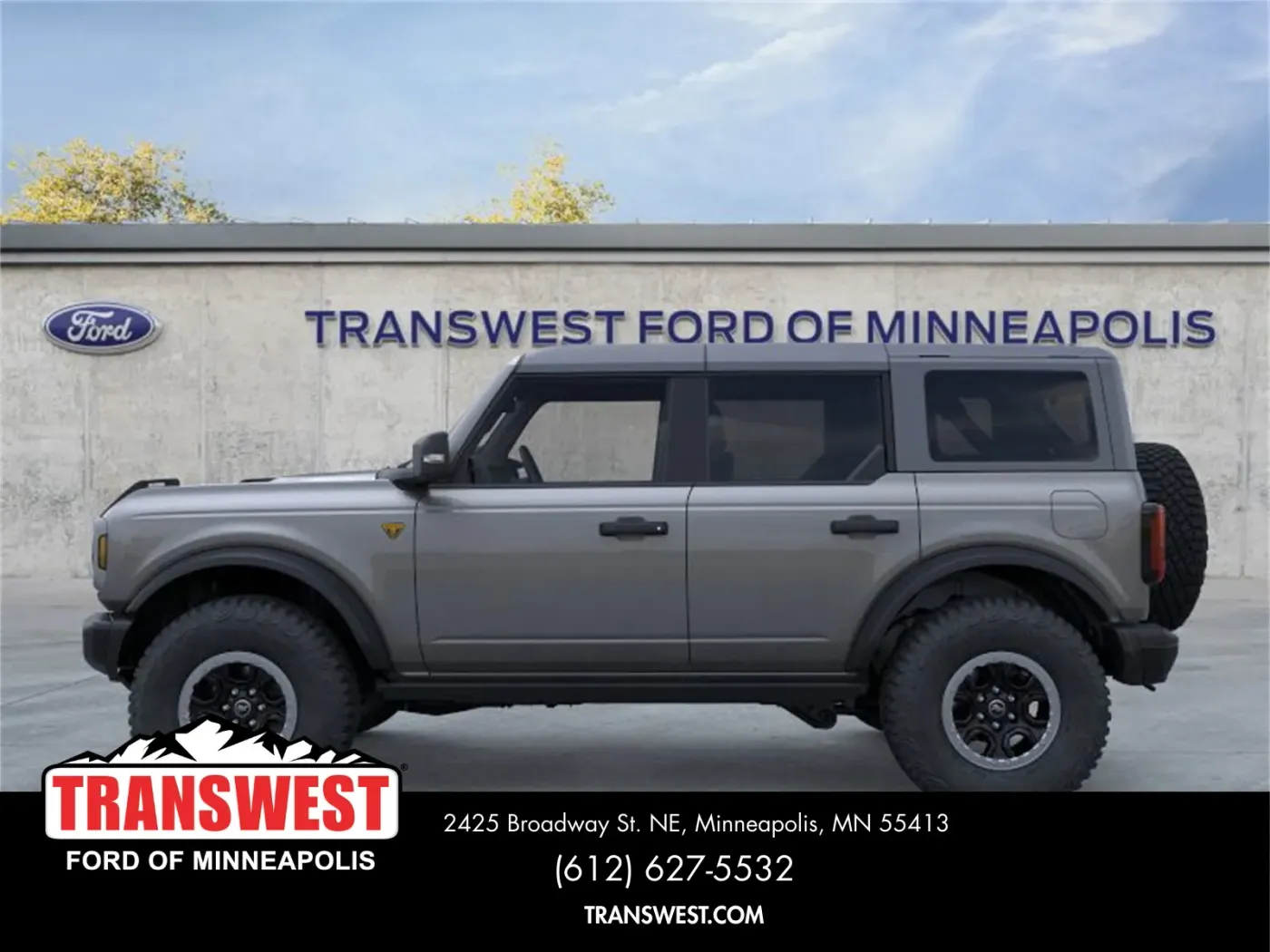 2025 Ford Bronco | Photo 3 of 25