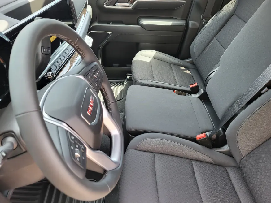 2026 GMC Sierra 1500 Elevation | Photo 11 of 24
