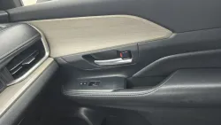 2024 Toyota Grand Highlander | Thumbnail Photo 28 of 33