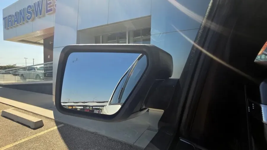 2023 Ford F-150 | Photo 11 of 30