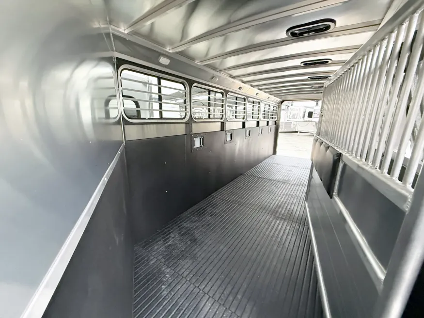 2026 Logan Coach Bullseye 6HGN | Photo 14 of 20