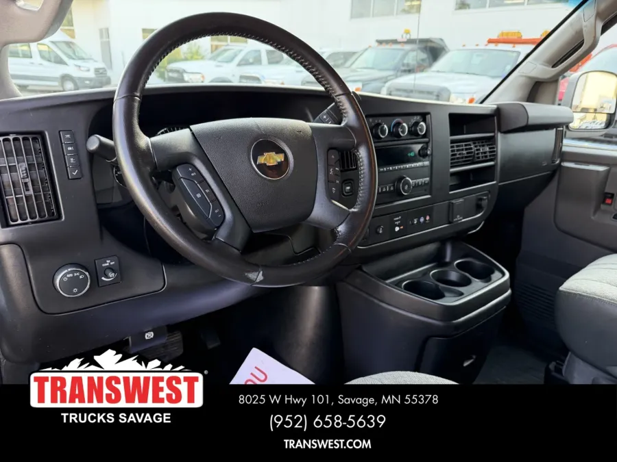 2021 Chevrolet Express | Photo 10 of 18