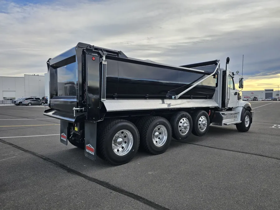 2026 Western Star 49X | Photo 8 of 24